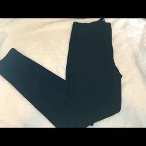 NWOT Ripped Express Jeggings